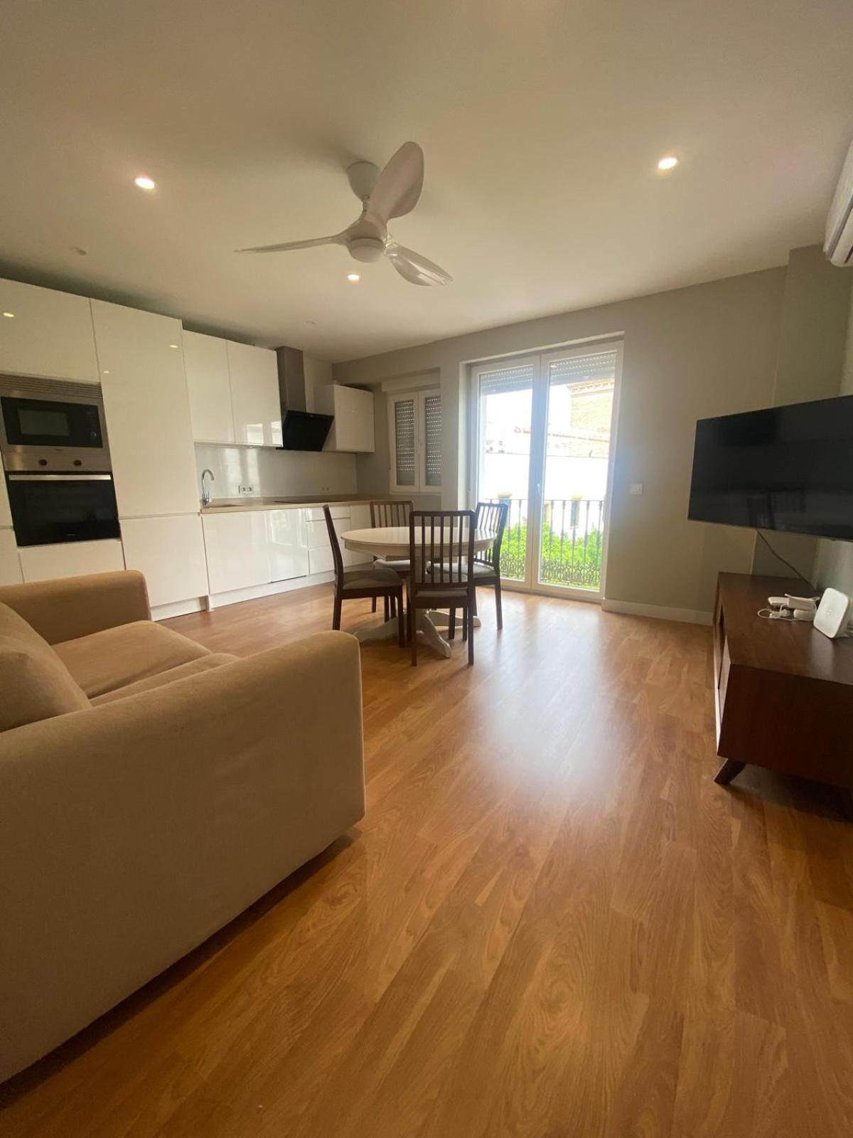 Deluxe Central Dolores De Nuestra Sra Apartman Sevilla Kültér fotó
